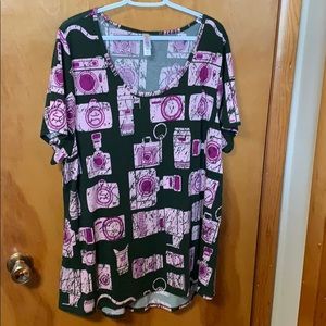 Lularoe high-low tee